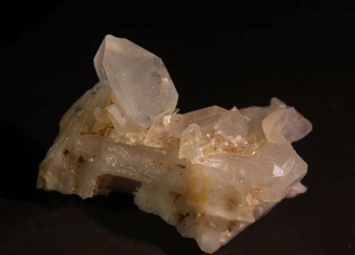 Quartz<br />Muzo mining district, Western Emerald Belt, Boyacá Department, Colombia<br />75mm x 44mm x 48mm<br /> (Author: Firmo Espinar)