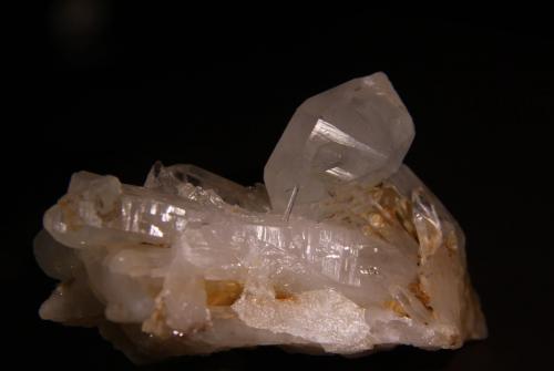 Quartz<br />Muzo mining district, Western Emerald Belt, Boyacá Department, Colombia<br />75mm x 44mm x 48mm<br /> (Author: Firmo Espinar)