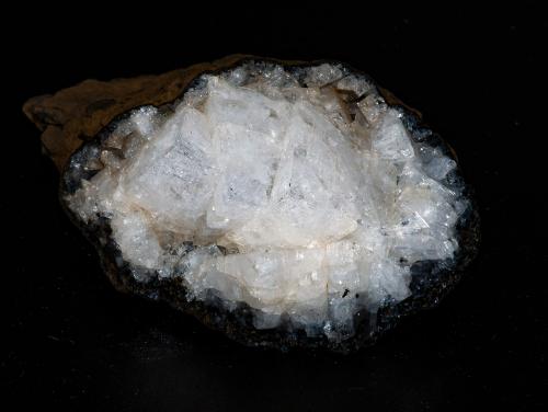 Chabazite<br />Hvalfjörður, Capital Region, Iceland<br />42x32x21mm<br /> (Author: Bergur_E_Sigurdarson)