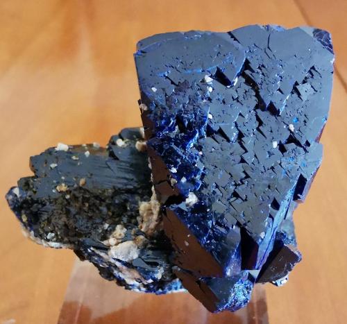 Azurite<br />Oumjrane mining area, Alnif Commune, Tinghir Province, Drâa-Tafilalet Region, Morocco<br />Big Cristal 4 cm.<br /> (Author: Enrique Llorens)