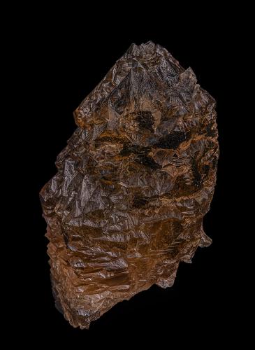 Quartz (variety smoky quartz)<br />St Gotthard Pass area, Central St Gotthard Massif, Leventina, Ticino (Tessin), Switzerland<br />8.9 x 5.0 cm<br /> (Author: am mizunaka)