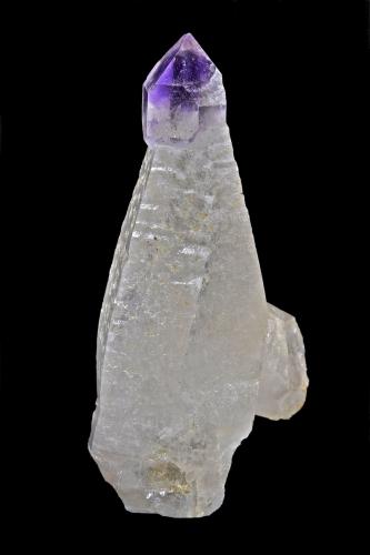 Cuarzo (variedad amatista)<br />Soavina, Distrito Betafo, Región Vakinankaratra, Madagascar<br />5,0 x 2,7 cm.<br /> (Autor: Xavier bordas)