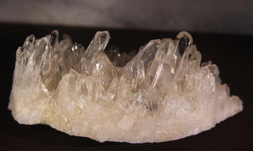 Quartz<br />Muzo (distrito minero), Cinturón Esmeraldífero Occidental, Departamento Boyacá, Colombia<br />137mm x 50mm x 84mm<br /> (Author: Firmo Espinar)