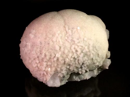 Calcite<br />Boldut Mine, Cavnic mining area, Cavnic, Maramures, Romania<br />8.5 cm x 11.0 cm x 15.0 cm<br /> (Author: Michael Shaw)