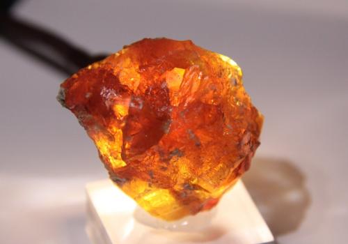 Sphalerite<br />Áliva Mine (Las Mánforas Mine), Áliva mining area, Camaleño, Comarca Liébana, Cantabria, Spain<br />42mm x 36mm x 28mm<br /> (Author: Firmo Espinar)