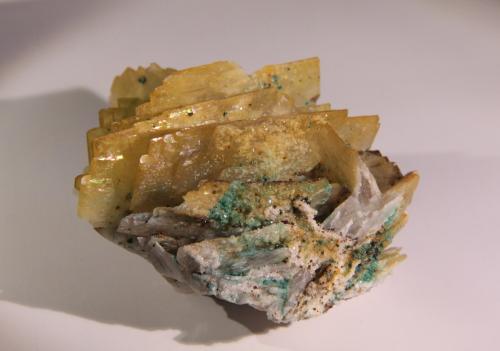 Baryte, Malachite<br />Nieves Mine, Monte Dobra, Viérnoles, Torrelavega, Comarca Besaya, Cantabria, Spain<br />68mm x 52mm x 65mm<br /> (Author: Firmo Espinar)