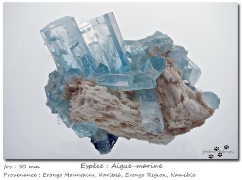 Beryl (variety aquamarine)<br />Erongo Mountain, Usakos, Erongo Region, Namibia<br />fov 50 mm<br /> (Author: ploum)