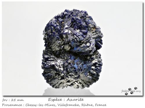 Azurite<br />Chessy-les-Mines, Les Bois d'Oingt, Villefranche-sur-Saône, Rhône, Auvergne-Rhône-Alpes, France<br />fov 25 mm<br /> (Author: ploum)