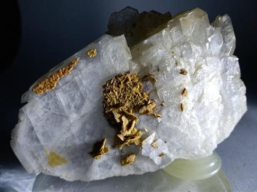 Baryte, Siderite<br />Brosso Mine, Cálea, Léssolo, Canavese District, Metropolitan City of Turin Province, Piedmont (Piemonte), Italy<br />79 x 52 mm<br /> (Author: Sante Celiberti)