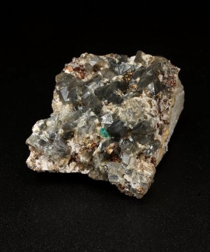 Beryl (variety emerald), Pyrite, Dolomite, Albite (variety cleavelandite)<br />Chivor mining district, Municipio Chivor, Eastern Emerald Belt, Boyacá Department, Colombia<br />26mm x 31mm x 21mm, xl=2mm<br /> (Author: Fiebre Verde)