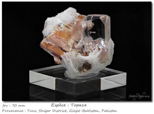 Topaz<br />Mungo, Shigar Valley, Shigar District, Gilgit-Baltistan (Northern Areas), Pakistan<br />fov 70 mm<br /> (Author: ploum)