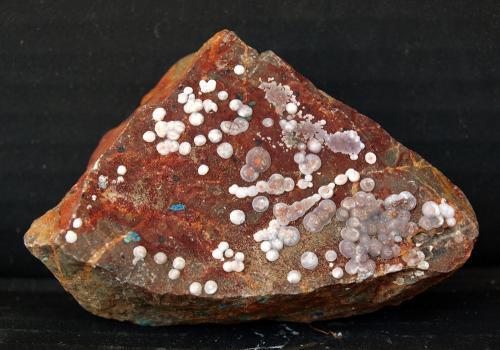Calcita (variedad cobaltífera)<br />Mina Cuesta Alta, Cerro Minado, Huércal-Overa, Comarca Levante Almeriense, Almería, Andalucía, España<br />8.5 x 5.5 cm<br /> (Autor: Pedro Antonio)