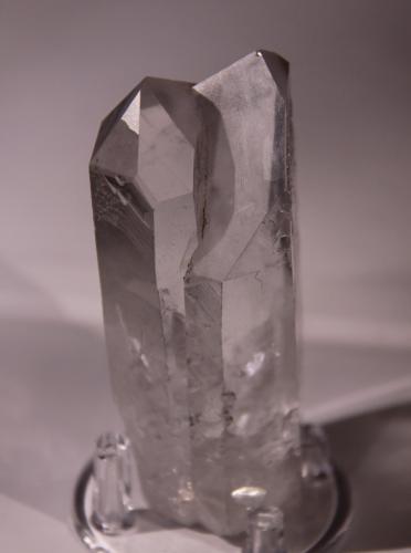 Quartz<br />Minas Gerais, Brazil<br />37mm x 88mm x 33mm<br /> (Author: Firmo Espinar)