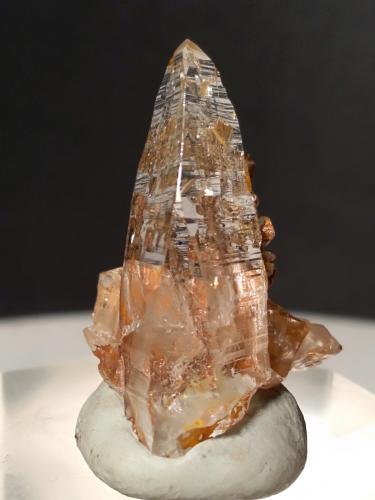 Quartz, Muscovite<br />Formazza Valley, Ossola Valley, Verbano-Cusio-Ossola Province, Piedmont (Piemonte), Italy<br />26 x 29 mm<br /> (Author: Sante Celiberti)