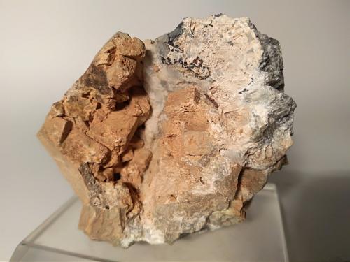 Gehlenite<br />Monzoni Mountains, Fassa Valley, Trento Province, Trentino-Alto Adige (Trentino-Südtirol), Italy<br />74 x 60,5 mm<br /> (Author: Sante Celiberti)