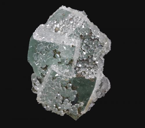 Fluorita, Cuarzo, Pirita<br />El Hammam, Ait Mimoune, Provincia Khémisset, Región Rabat-Salé-Kénitra, Marruecos<br />5,2 x 4,3 cm.<br /> (Autor: Xavier bordas)