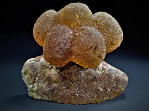 Calcite, Quartz<br />Ukraine<br />106 mm x 94 mm x 64 mm<br /> (Author: Don Lum)