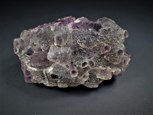 Fluorite<br />Wuyi ore field, Wuyi, Jinhua Prefecture, Zhejiang Province, China<br />97 mm x 62 mm x 47 mm<br /> (Author: Don Lum)