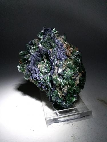 Glaucophane, Muscovite (variety fuchsite), Pyrite, Rutile<br />Oremo River, Chiavolino, Pollone, Biella Province, Piedmont (Piemonte), Italy<br />76,8 x 62,3 mm<br /> (Author: Sante Celiberti)