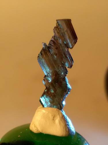 Epidote<br />Bellecombe, Châtillon, Aosta Valley (Val d'Aosta), Italy<br />20 x 7 mm<br /> (Author: Sante Celiberti)