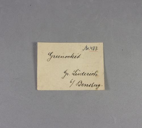 _Etiqueta Greenockita<br />Mina Lüderich, Untereschbach, Overath, Distrito Rheinisch-Bergischer, Región Köln, Renania del Norte-Westfalia/Nordrhein-Westfalen, Alemania<br />8,5 x 5 × 2 cm.<br /> (Autor: J. G. Alcolea)