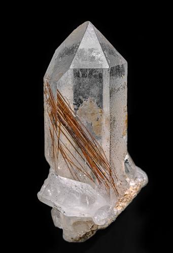Quartz, Rutile<br />Placerville, Placerville District, El Dorado County, California, USA<br />7.4 x 2.7 cm<br /> (Author: am mizunaka)