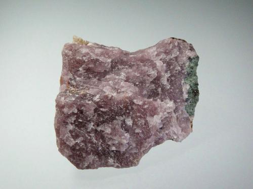 Ussingita<br />Macizo Khibiny, Península Kola, Murmanskaja Oblast, Región del Norte, Rusia<br />5 x 5 cm.<br /> (Autor: Antonio P. López)