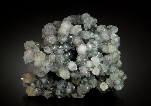 Quartz<br />Mina Herja, Chiuzbaia, Baia Sprie, Maramures, Rumanía<br />5.5 cm x 7.0 cm<br /> (Author: Michael Shaw)