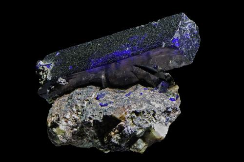 Azurite<br />Tsumeb Mine, Tsumeb, Otjikoto Region, Namibia<br />40 x 28 x 17<br /> (Author: Rob Schnerr)
