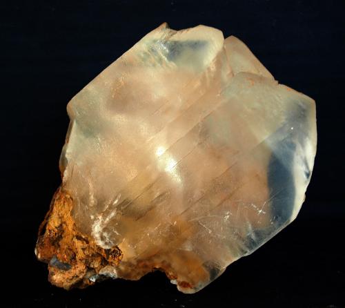 Yeso<br />Segorbe, Comarca Alto Palancia, Castellón / Castelló, Comunidad Valenciana / Comunitat Valenciana, España<br />10.5 x 8 cm<br /> (Autor: Pedro Antonio)