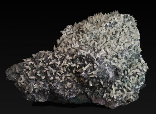 Calcite<br />Iraí, Alto Uruguai region, Rio Grande do Sul, Brazil<br />360 x 270 x 140 mm<br /> (Author: Rob Schnerr)