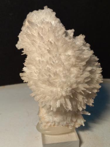 Anhidrita<br />Campiano Mine, Montieri, Grosseto Province, Tuscany, Italy<br />100 x 65 mm<br /> (Autor: Sante Celiberti)