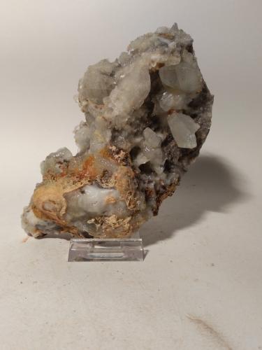 Celestina, Cinabrio<br />Pietrineri Mine, Amiata Mountain, Castiglion d'Orcia, Siena Province, Tuscany, Italy<br />150 x 95 mm<br /> (Autor: Sante Celiberti)