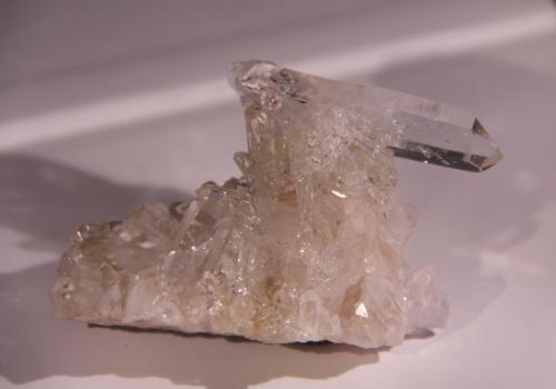 Quartz<br />Muzo mining district, Western Emerald Belt, Boyacá Department, Colombia<br />58mm x 34mm x 25mm<br /> (Author: Firmo Espinar)