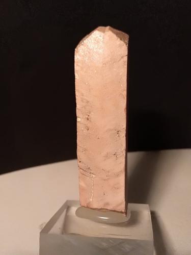 Orthoclase<br />Baveno, Maggiore Lake, Verbano-Cusio-Ossola Province, Piedmont (Piemonte), Italy<br />72 x 26 mm<br /> (Author: Sante Celiberti)