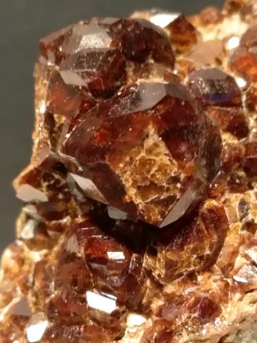 Grossular<br />Premosello Chiovenda, Verbano-Cusio-Ossola Province, Piedmont (Piemonte), Italy<br />76 x 57 mm<br /> (Author: Sante Celiberti)