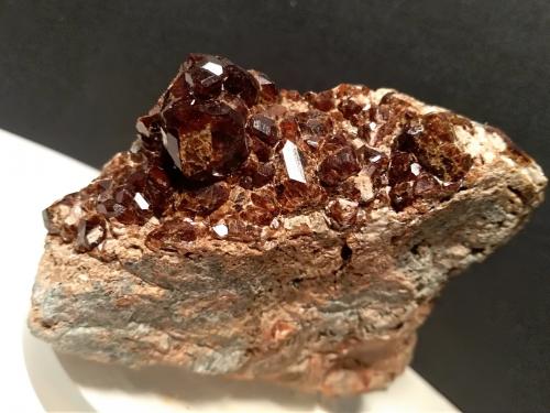 Grossular<br />Premosello Chiovenda, Verbano-Cusio-Ossola Province, Piedmont (Piemonte), Italy<br />76 x 57 mm<br /> (Author: Sante Celiberti)