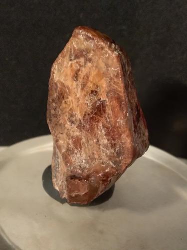 Zircon<br />Alpe Devero, Baceno, Valle Ossola, Provincia Verbano-Cusio-Ossola, Piamonte (Piemonte), Italia<br />35 x 26 mm<br /> (Author: Sante Celiberti)