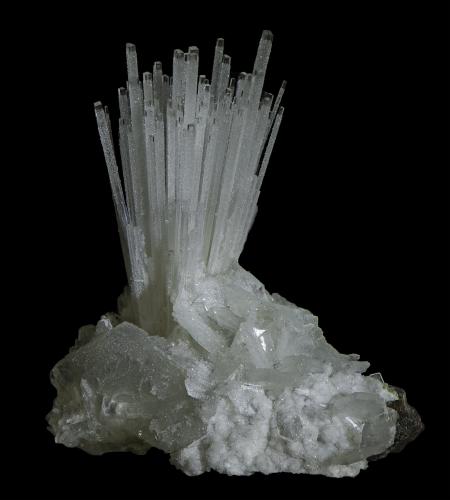 Scolecite<br />Shirdi, Ahmadnagar District, Maharashtra, India<br />35 x 40 x 60 mm<br /> (Author: Rob Schnerr)