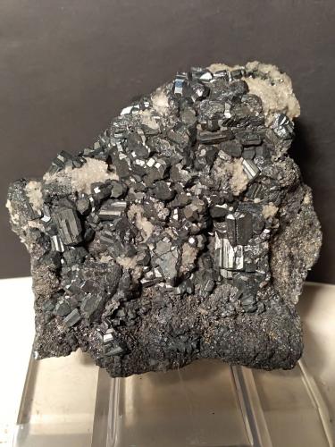 Bournonita, Cuarzo<br />Quiruvilca Mine (La Libertad Mine), Quiruvilca District, Santiago de Chuco Province, La Libertad Department, Peru<br />79 x 73 mm<br /> (Autor: Sante Celiberti)