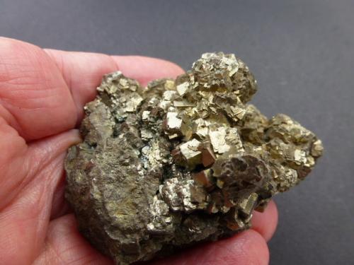 Pirita<br />El Cobre vein, El Cobre-Igualdad-Matacabras group of mines, Matacabras-Dehesa de las Yeguas, Bailén-Guarromán-Linares, Comarca Sierra Morena, Jaén, Andalusia, Spain<br />7 x 5 cm.<br /> (Autor: javier ruiz martin)