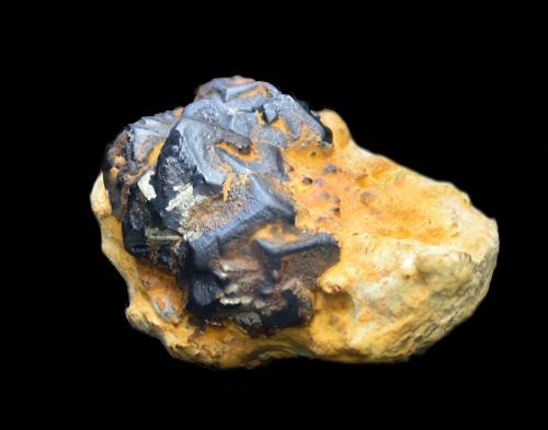 Goethita pseudomórfica de Pirita<br />Sant Julià de Ramis, Comarca Gironès, Gerona / Girona, Cataluña / Catalunya, España<br />30x23x21 mm<br /> (Autor: Antonio Carmona)