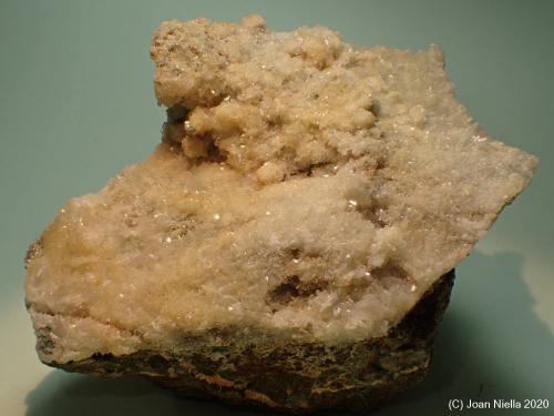 Prehnita<br />Gerri de la Sal, Baix Pallars, Comarca Pallars Sobirà, Lérida / Lleida, Cataluña / Catalunya, España<br />90 x 65 mm<br /> (Autor: Joan Niella)