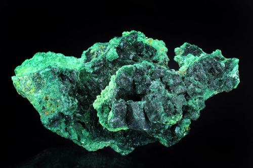 Malachite<br />Rudabánya, Kazincbarcika District, Borsod-Abaúj-Zemplén, Hungary<br />69 x 38 mm<br /> (Author: Gerhard Brandstetter)