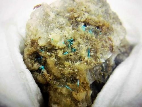 Quetzalcoatlita<br />Moctezuma Mine (Bambolla Mine), Moctezuma, Municipio Moctezuma, Sonora, Mexico<br />5x6x2 mm<br /> (Autor: Luis Edmundo Sánchez Roja)