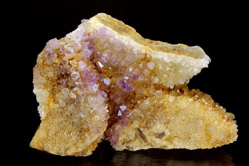 Quartz<br />Michal mining tunnel, Banská tiavnica (Schemnitz), Banská tiavnica District, Banská Bystrica Region, Slovak Republic<br />65 x 45 mm<br /> (Author: Gerhard Brandstetter)