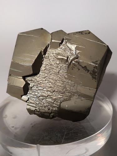 Pyrite<br />Mina Gavorrano, Gavorrano, Provincia Grosseto, Toscana, Italia<br />46,4 x 45 mm<br /> (Author: Sante Celiberti)