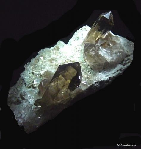 Cuarzo.<br />Val Giuv, Tujetsch (Tavetsch), Valle Vorderrhein, Grisones (Grischun; Graubünden), Suiza<br />110x50 mm.<br /> (Autor: Jesus Franquesa Baucells)