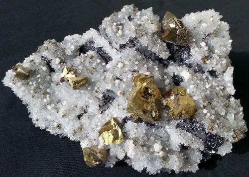 Chalcopyrite, Quartz, Pyrite, Dolomite, Galena<br />Tonglüshan Mine, Edong, Daye, Huangshi Prefecture, Hubei Province, China<br />13 x 8 cm<br /> (Author: Volkmar Stingl)
