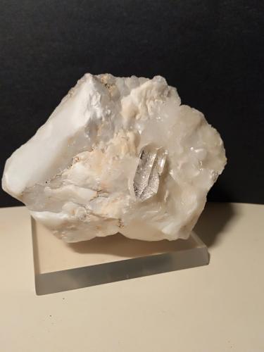 Quartz<br />Montagnola Senese, Sovicille, Siena Province, Tuscany, Italy<br />95 x 92 mm<br /> (Author: Sante Celiberti)